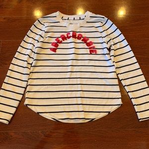 ABERCROMBIE & FITCH GIRLS TEE SIZE 7/8